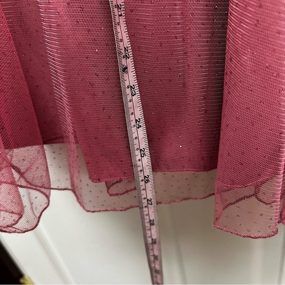 Elegant Pink Dress with Bow Accent - Picture 3 of 9